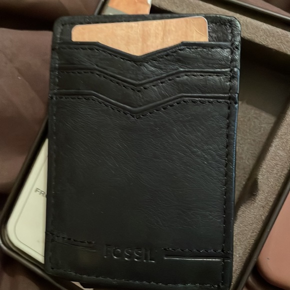 Fossil Men’s Front Pocket Wallet. New! - Picture 3 of 3